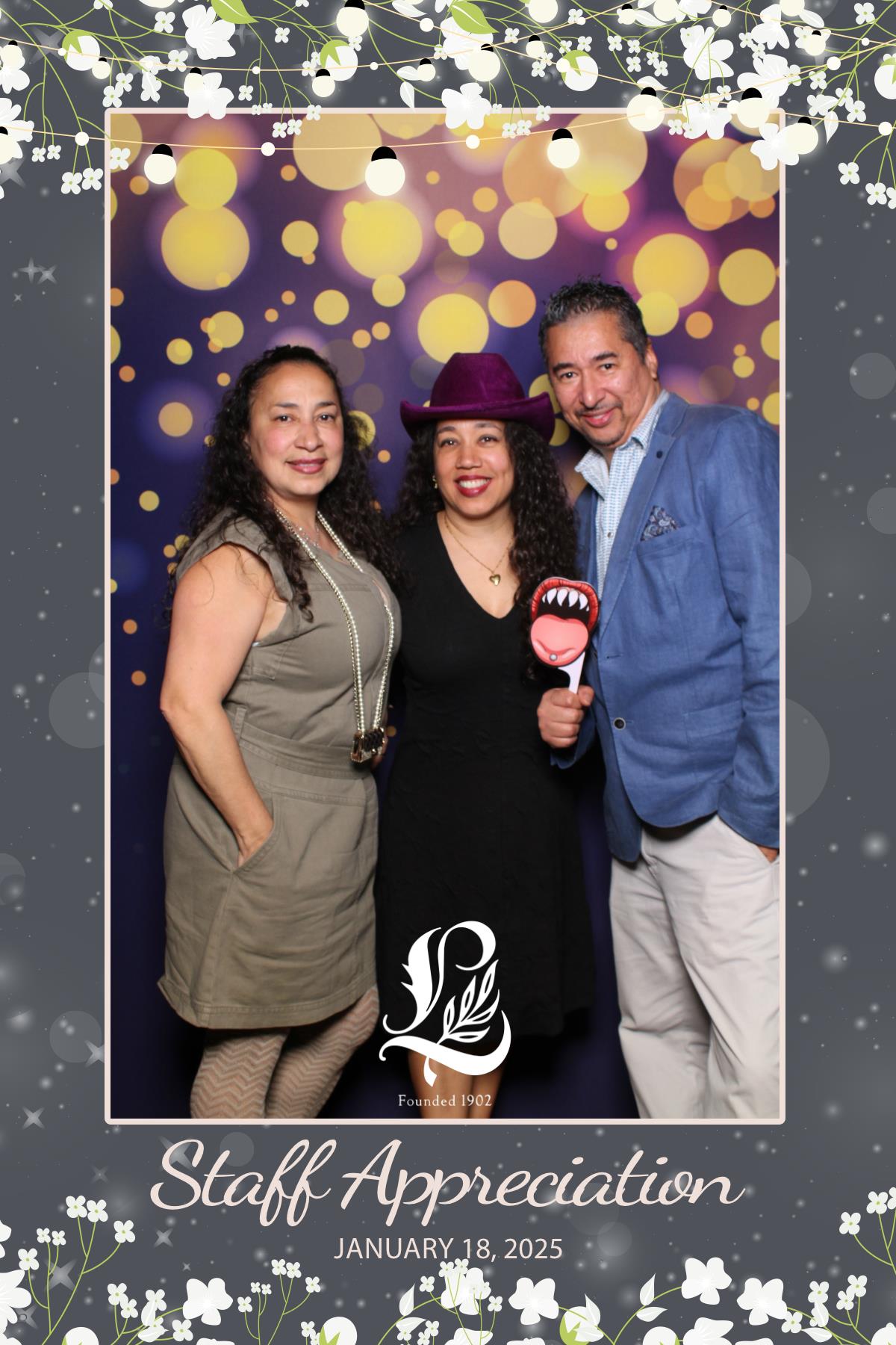 Lambton's Holiday Staff Party | View more photos from the event at gallery.myselfiemirror.ca/u/romanmyselfiemirrorca/Lambtons-Holiday-Staff-Party