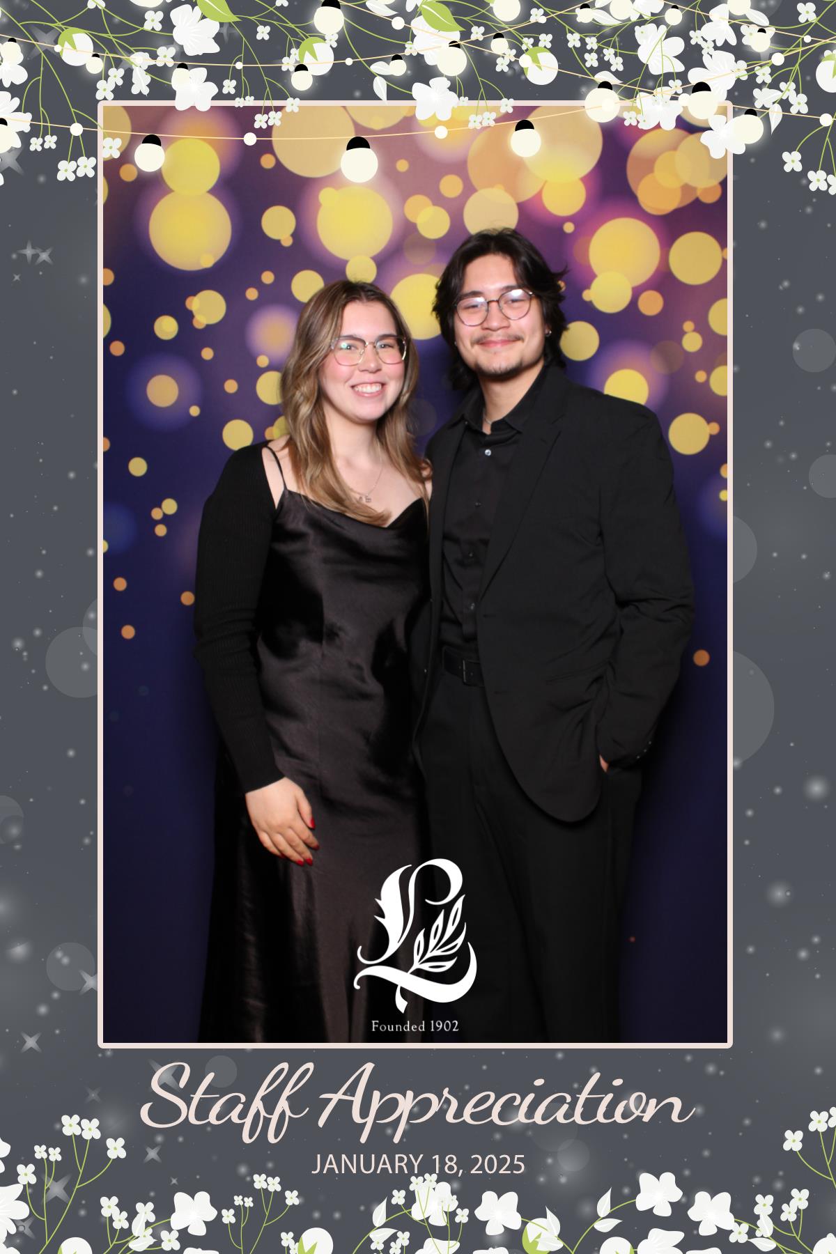 Lambton's Holiday Staff Party | View more photos from the event at gallery.myselfiemirror.ca/u/romanmyselfiemirrorca/Lambtons-Holiday-Staff-Party