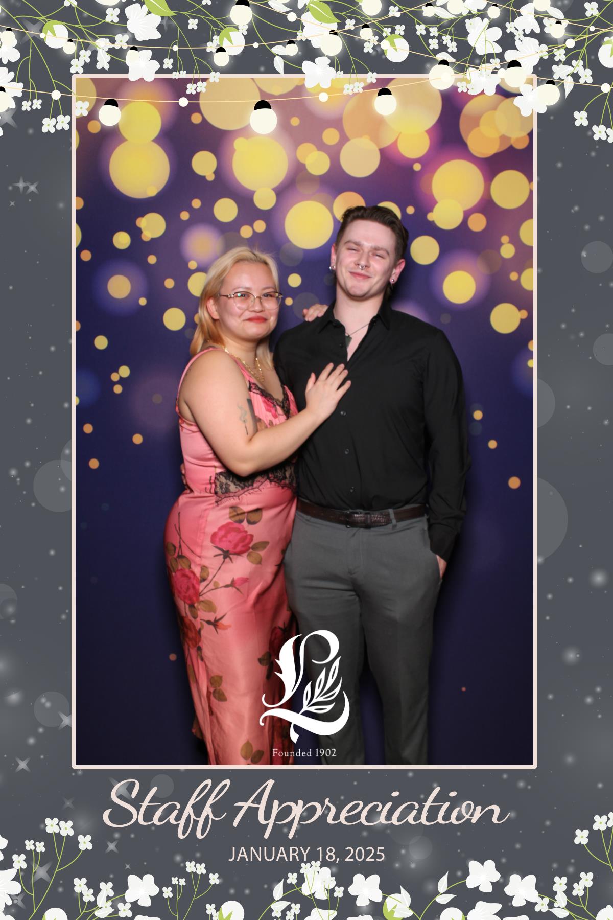 Lambton's Holiday Staff Party | View more photos from the event at gallery.myselfiemirror.ca/u/romanmyselfiemirrorca/Lambtons-Holiday-Staff-Party