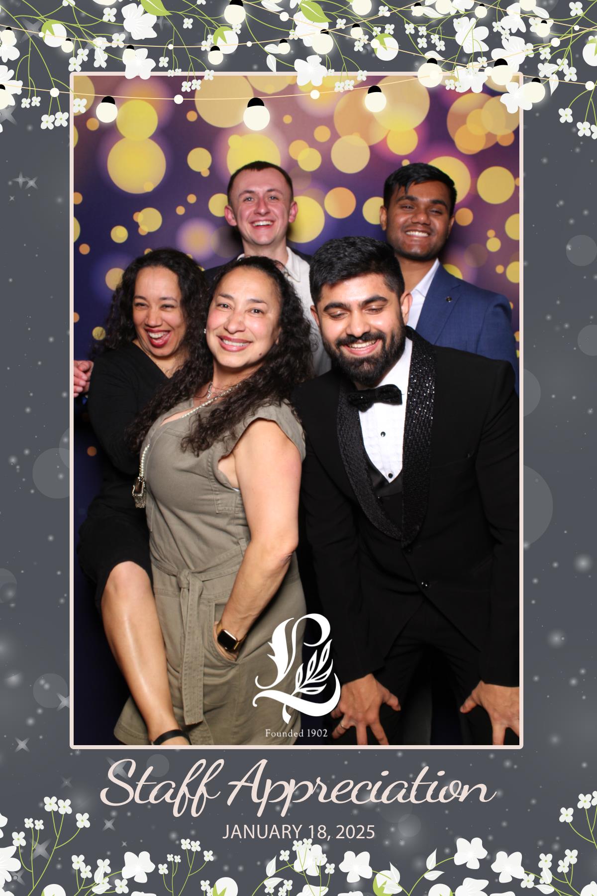 Lambton's Holiday Staff Party | View more photos from the event at gallery.myselfiemirror.ca/u/romanmyselfiemirrorca/Lambtons-Holiday-Staff-Party