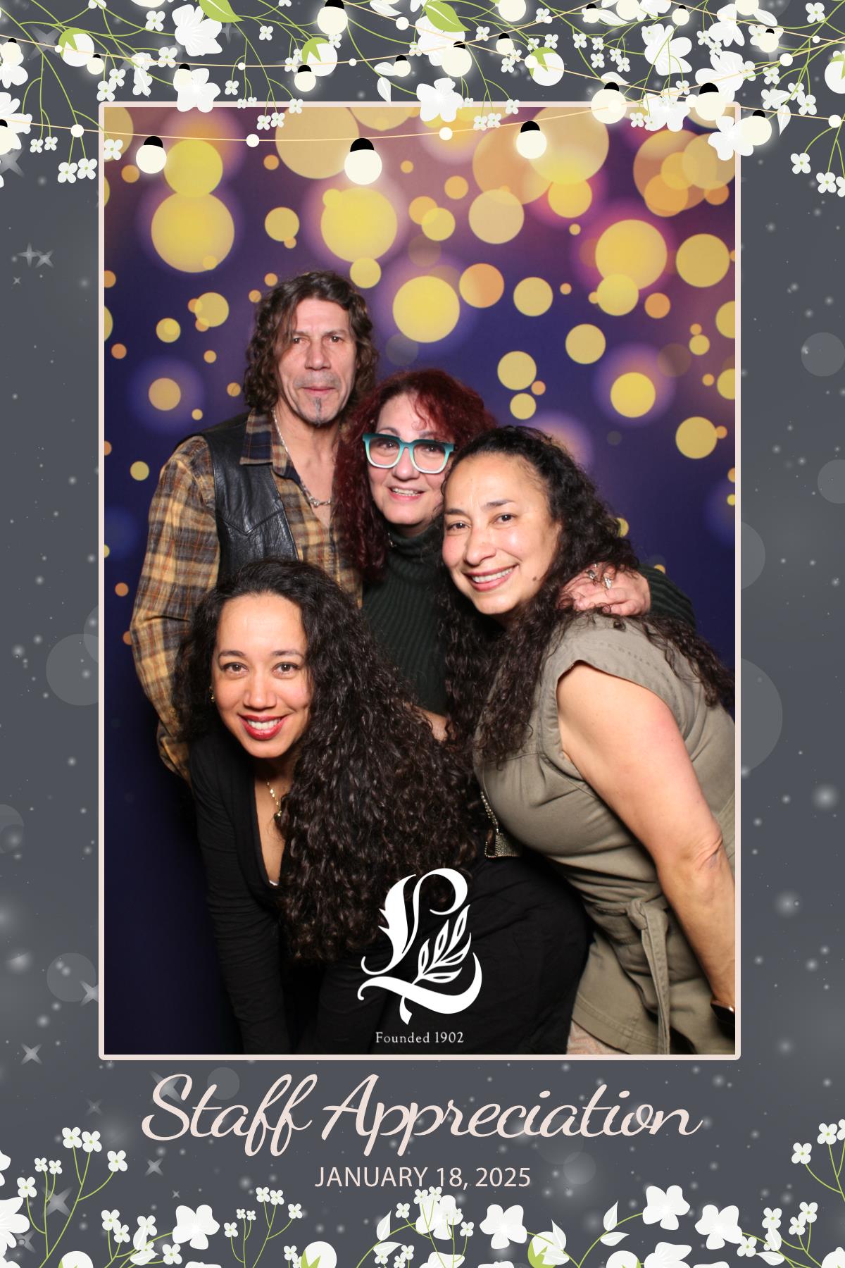 Lambton's Holiday Staff Party | View more photos from the event at gallery.myselfiemirror.ca/u/romanmyselfiemirrorca/Lambtons-Holiday-Staff-Party