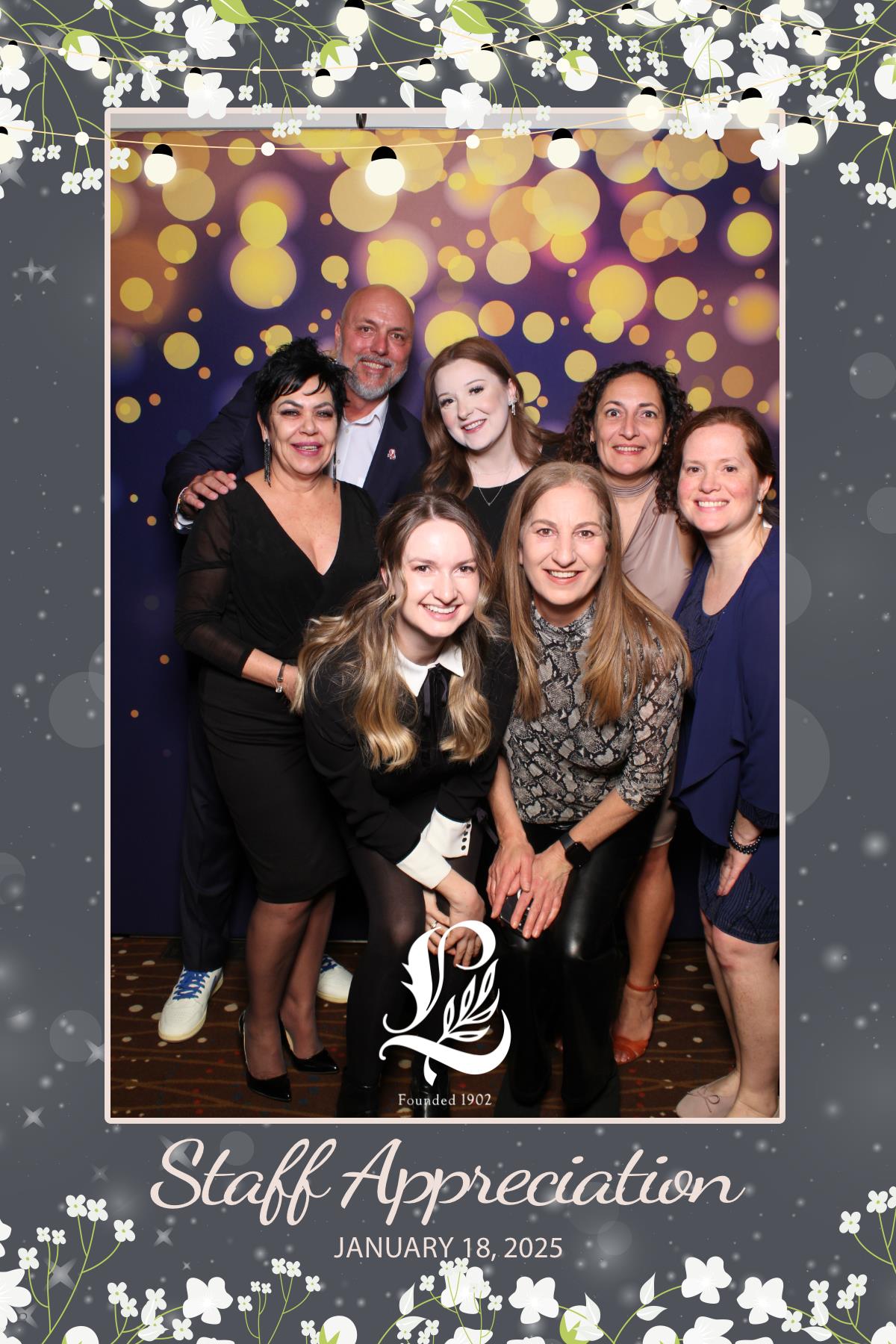 Lambton's Holiday Staff Party | View more photos from the event at gallery.myselfiemirror.ca/u/romanmyselfiemirrorca/Lambtons-Holiday-Staff-Party