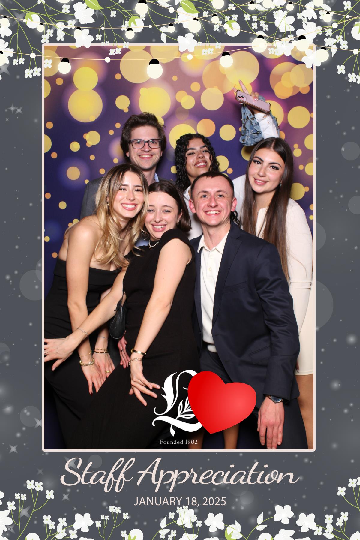 Lambton's Holiday Staff Party | View more photos from the event at gallery.myselfiemirror.ca/u/romanmyselfiemirrorca/Lambtons-Holiday-Staff-Party