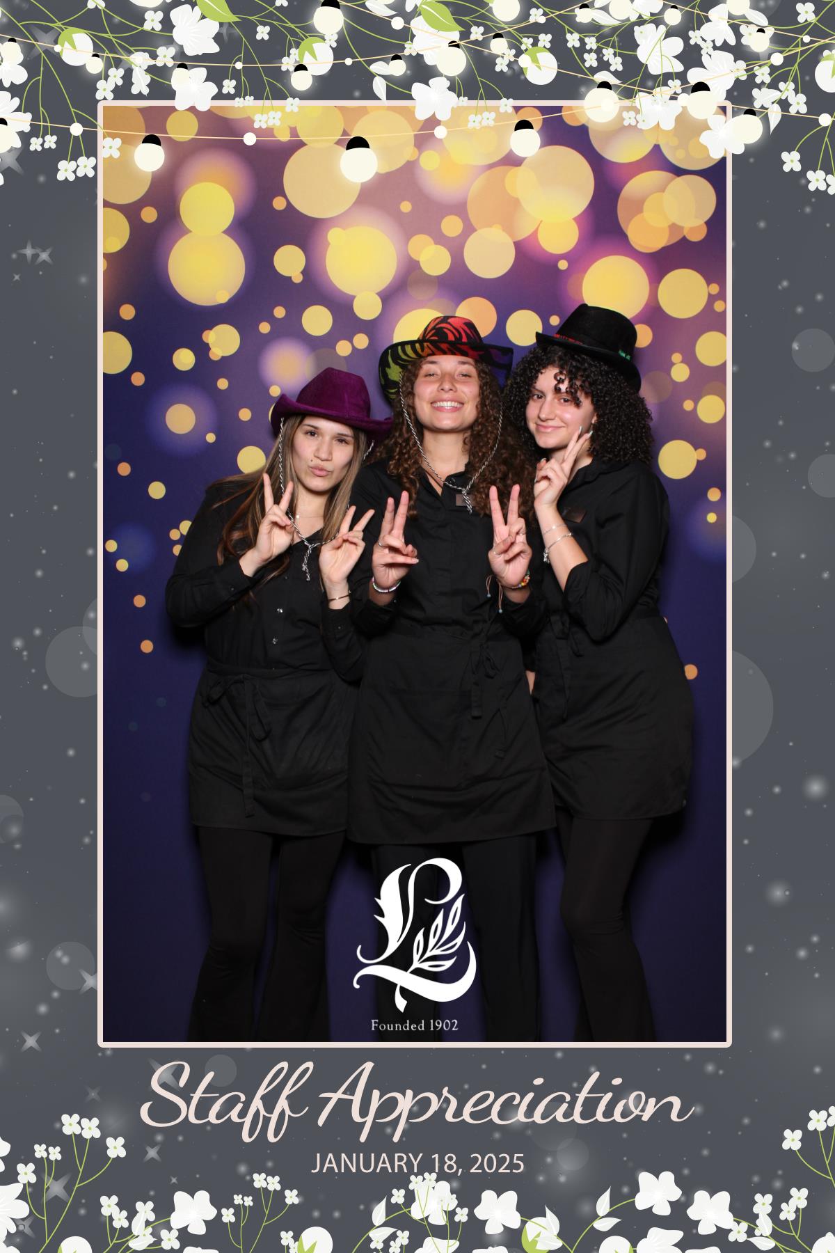 Lambton's Holiday Staff Party | View more photos from the event at gallery.myselfiemirror.ca/u/romanmyselfiemirrorca/Lambtons-Holiday-Staff-Party