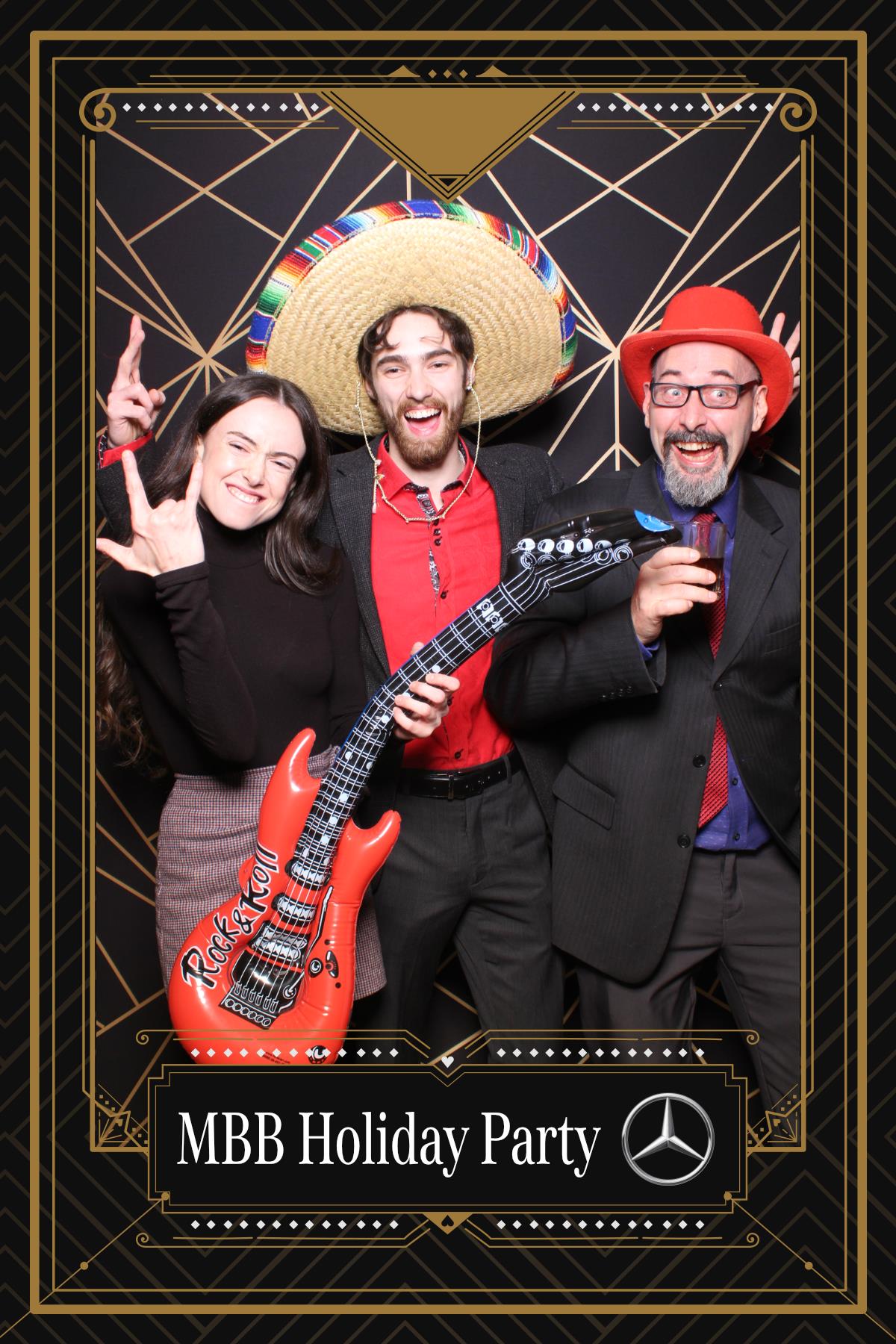 MB Burlington Christmas Party | View more photos from the event at gallery.myselfiemirror.ca/u/romanmyselfiemirrorca/MB-Burlington-Christmas-Party-0