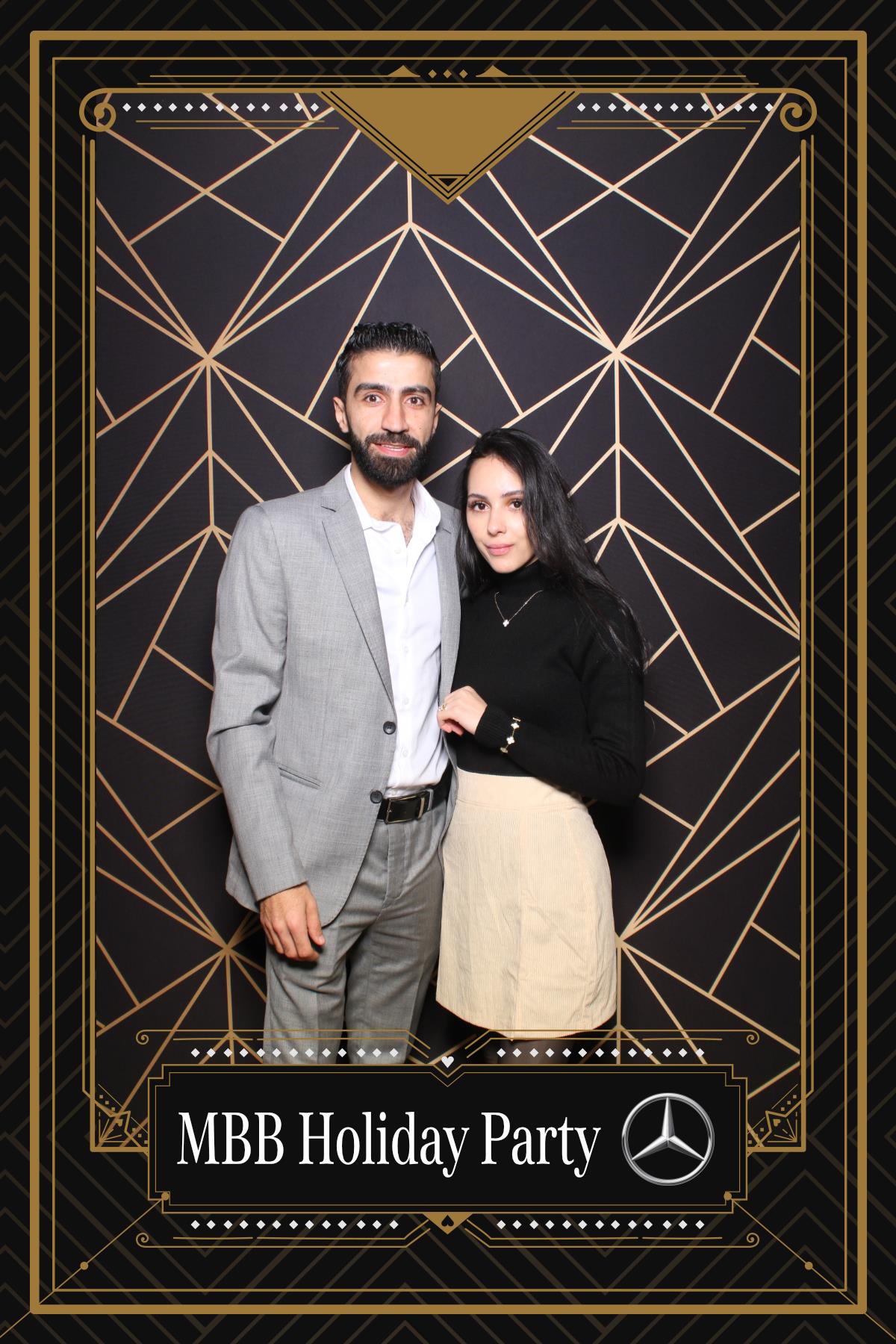 MB Burlington Christmas Party | View more photos from the event at gallery.myselfiemirror.ca/u/romanmyselfiemirrorca/MB-Burlington-Christmas-Party-0