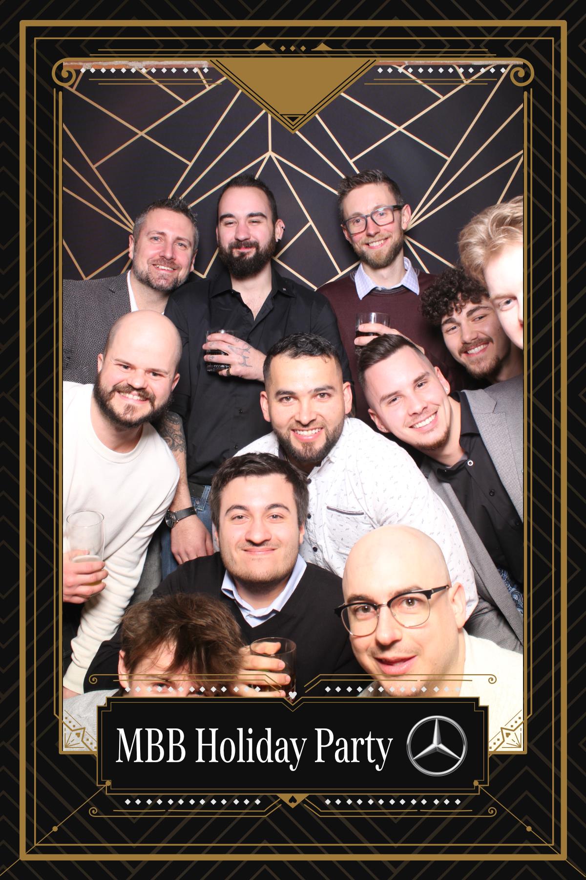 MB Burlington Christmas Party | View more photos from the event at gallery.myselfiemirror.ca/u/romanmyselfiemirrorca/MB-Burlington-Christmas-Party-0