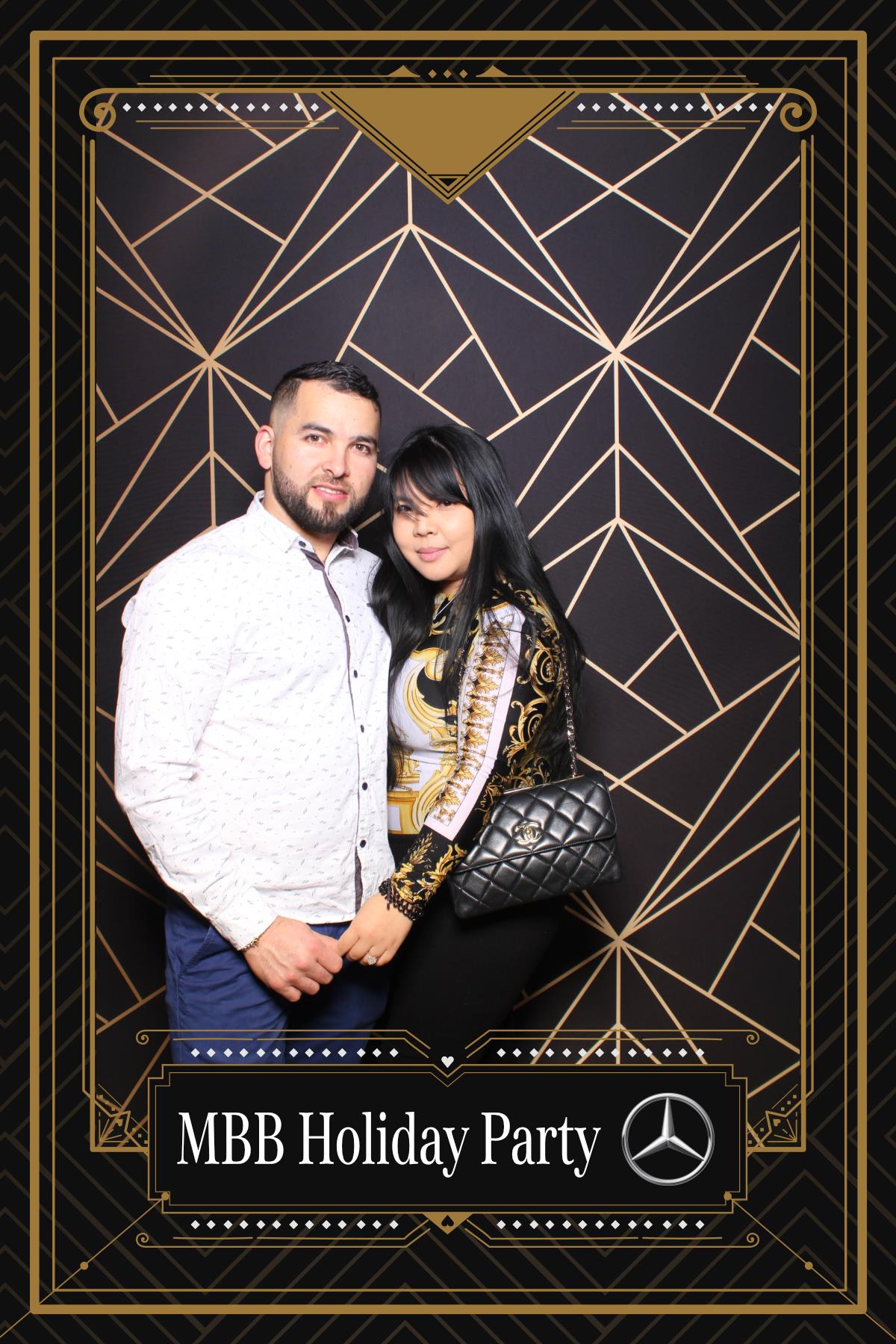 MB Burlington Christmas Party | View more photos from the event at gallery.myselfiemirror.ca/u/romanmyselfiemirrorca/MB-Burlington-Christmas-Party-0