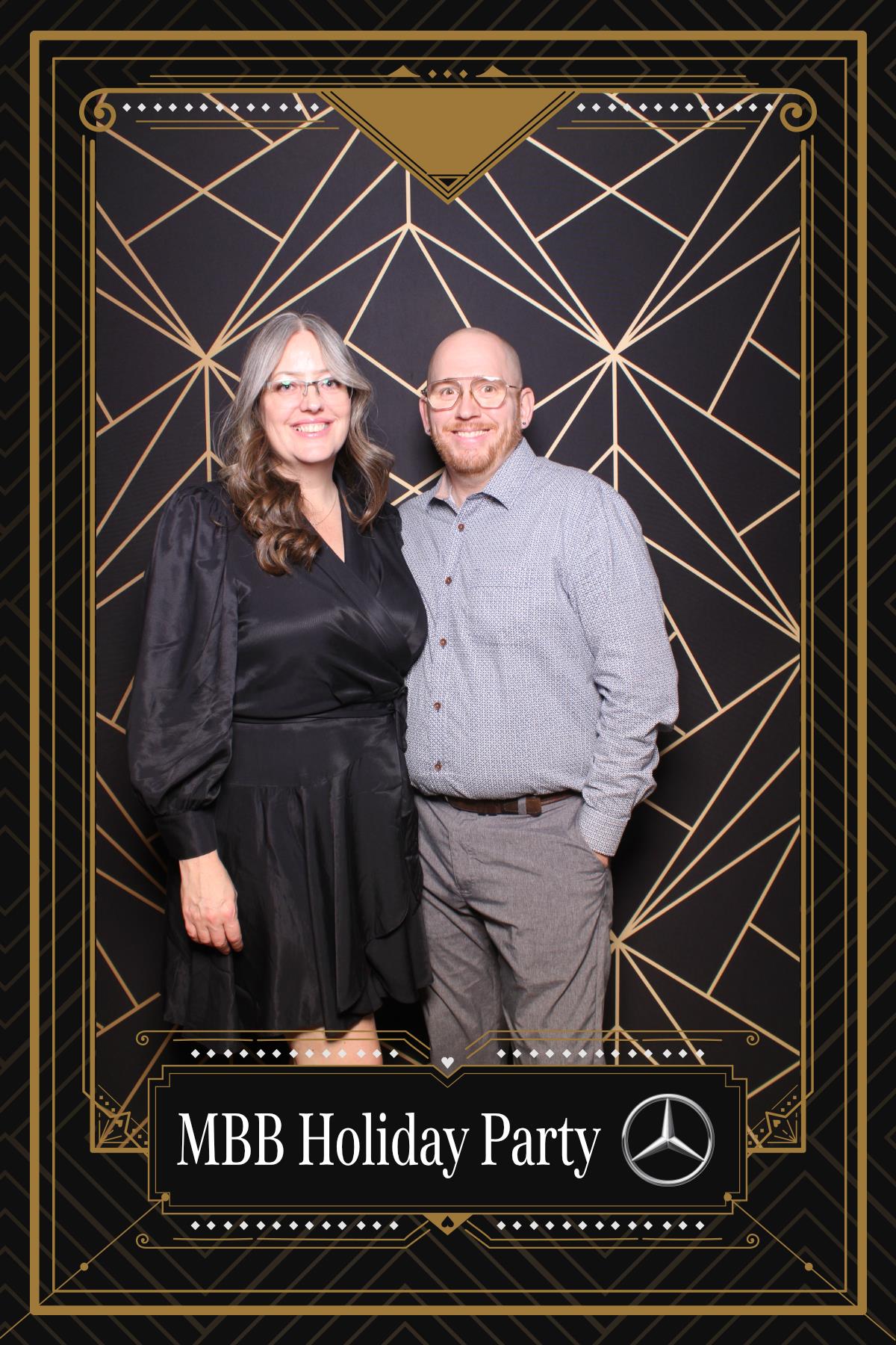 MB Burlington Christmas Party | View more photos from the event at gallery.myselfiemirror.ca/u/romanmyselfiemirrorca/MB-Burlington-Christmas-Party-0
