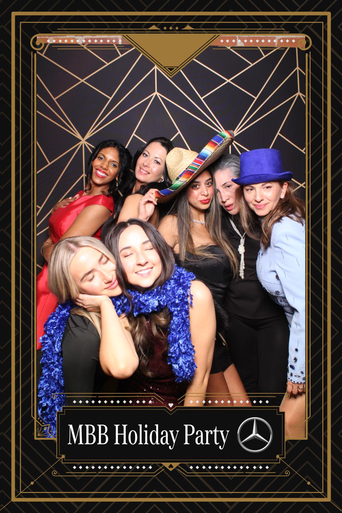 MB Burlington Christmas Party | View more photos from the event at gallery.myselfiemirror.ca/u/romanmyselfiemirrorca/MB-Burlington-Christmas-Party-0