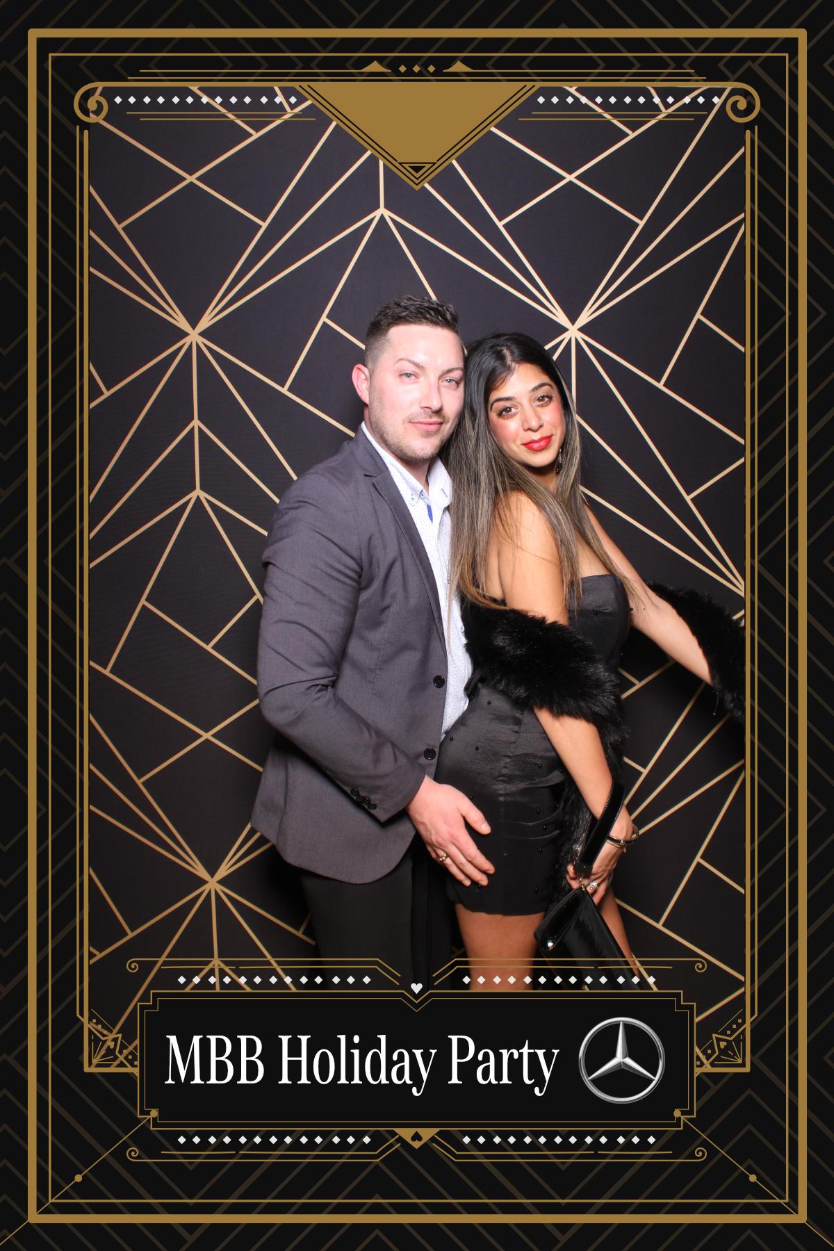 MB Burlington Christmas Party | View more photos from the event at gallery.myselfiemirror.ca/u/romanmyselfiemirrorca/MB-Burlington-Christmas-Party-0