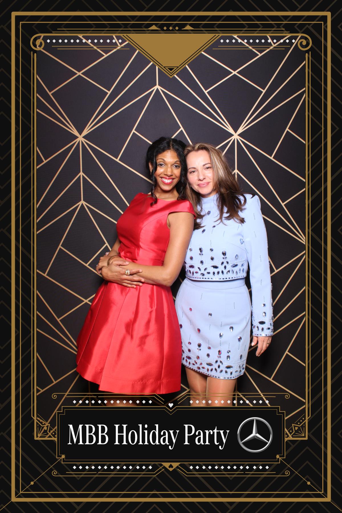 MB Burlington Christmas Party | View more photos from the event at gallery.myselfiemirror.ca/u/romanmyselfiemirrorca/MB-Burlington-Christmas-Party-0