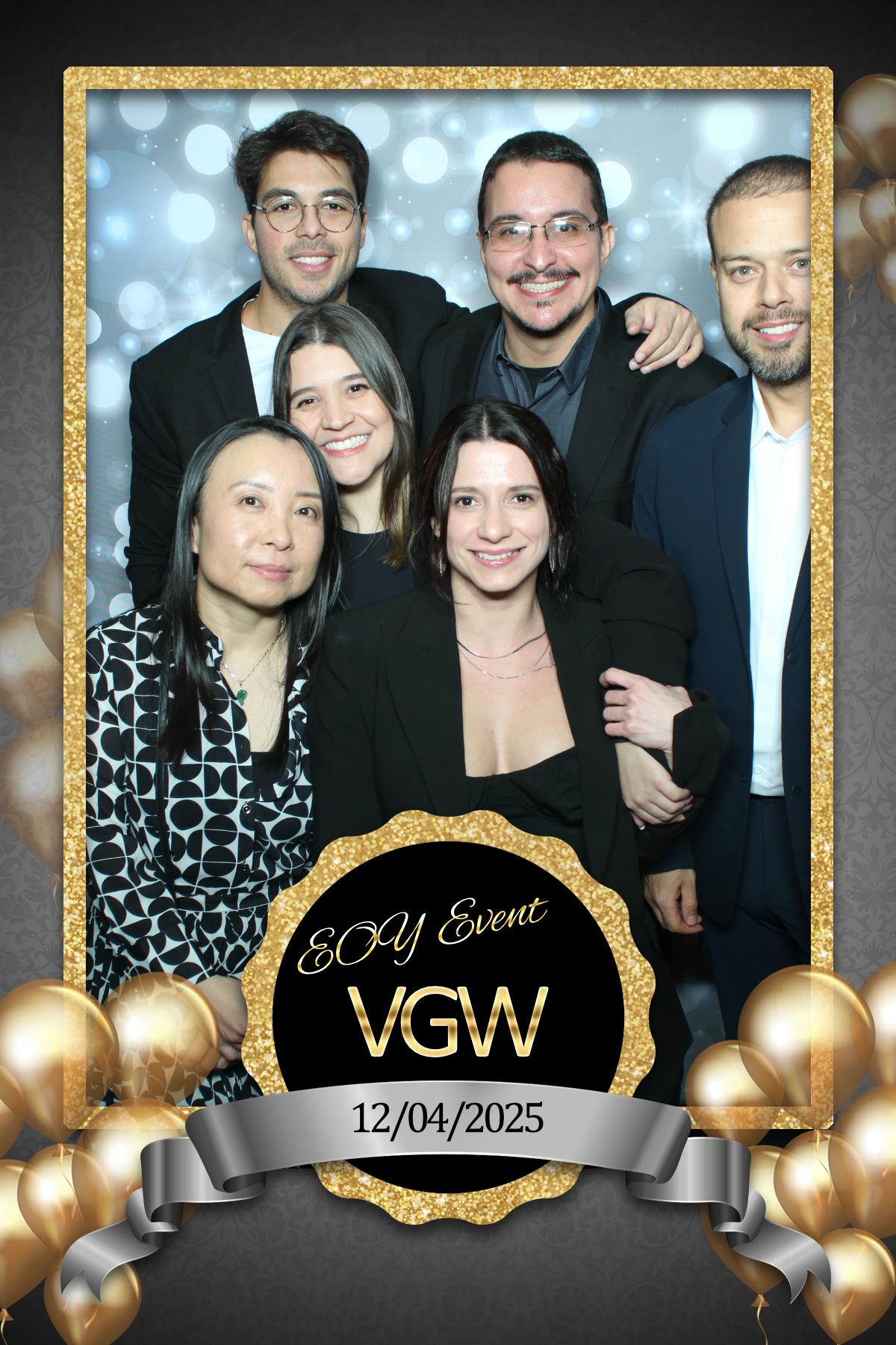 VGW End of Year Party | View more photos from the event at gallery.myselfiemirror.ca/u/romanmyselfiemirrorca/VGW-End-of-Year-Party-0