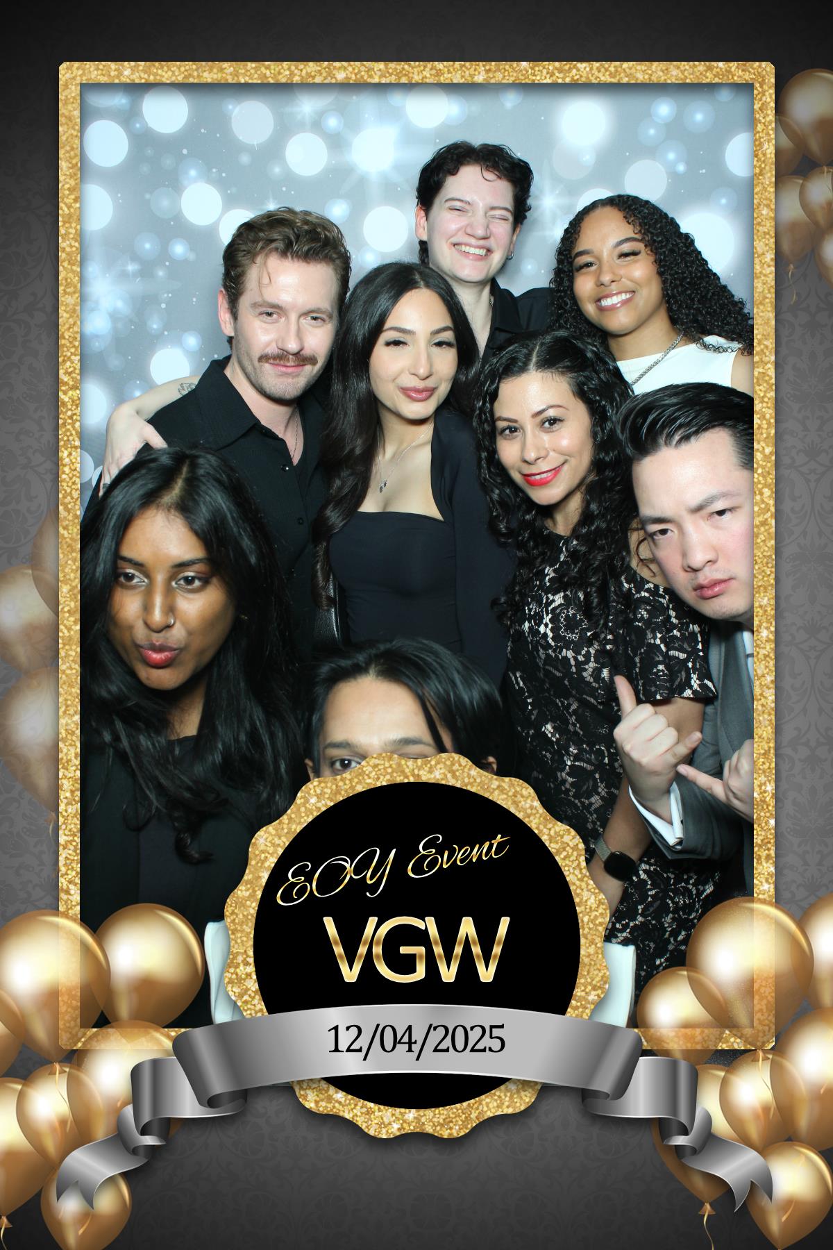 VGW End of Year Party | View more photos from the event at gallery.myselfiemirror.ca/u/romanmyselfiemirrorca/VGW-End-of-Year-Party-0
