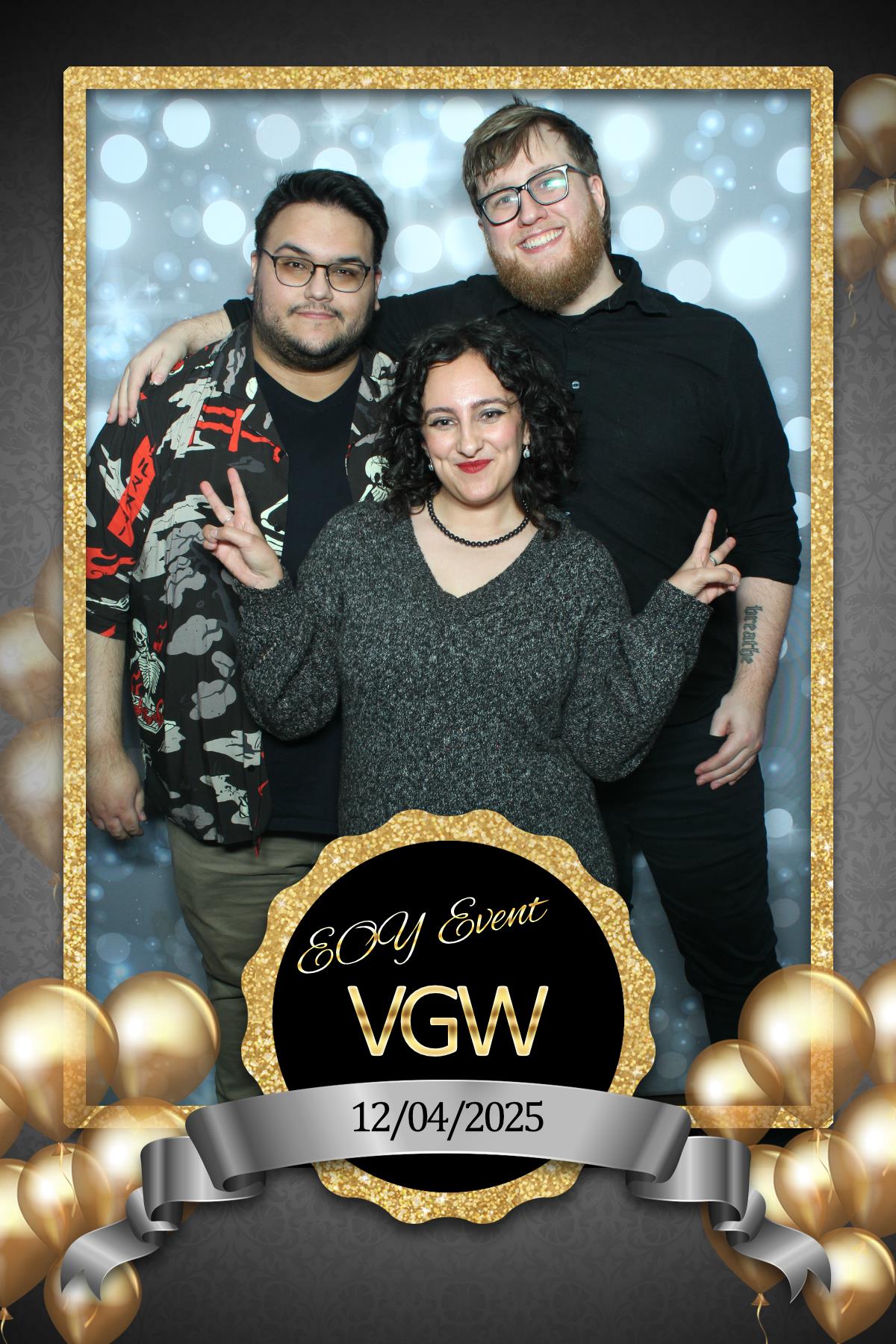 VGW End of Year Party | View more photos from the event at gallery.myselfiemirror.ca/u/romanmyselfiemirrorca/VGW-End-of-Year-Party-0