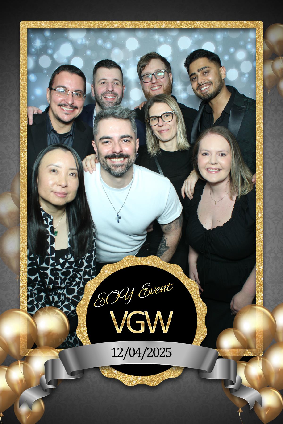 VGW End of Year Party | View more photos from the event at gallery.myselfiemirror.ca/u/romanmyselfiemirrorca/VGW-End-of-Year-Party-0