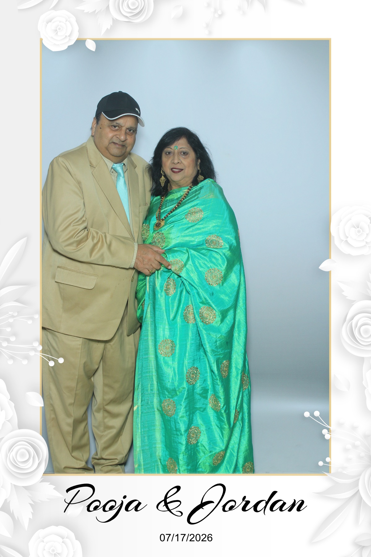 Pooja & Jordan | View more photos from the event at gallery.myselfiemirror.ca/u/romanmyselfiemirrorca/Pooja-Jordan