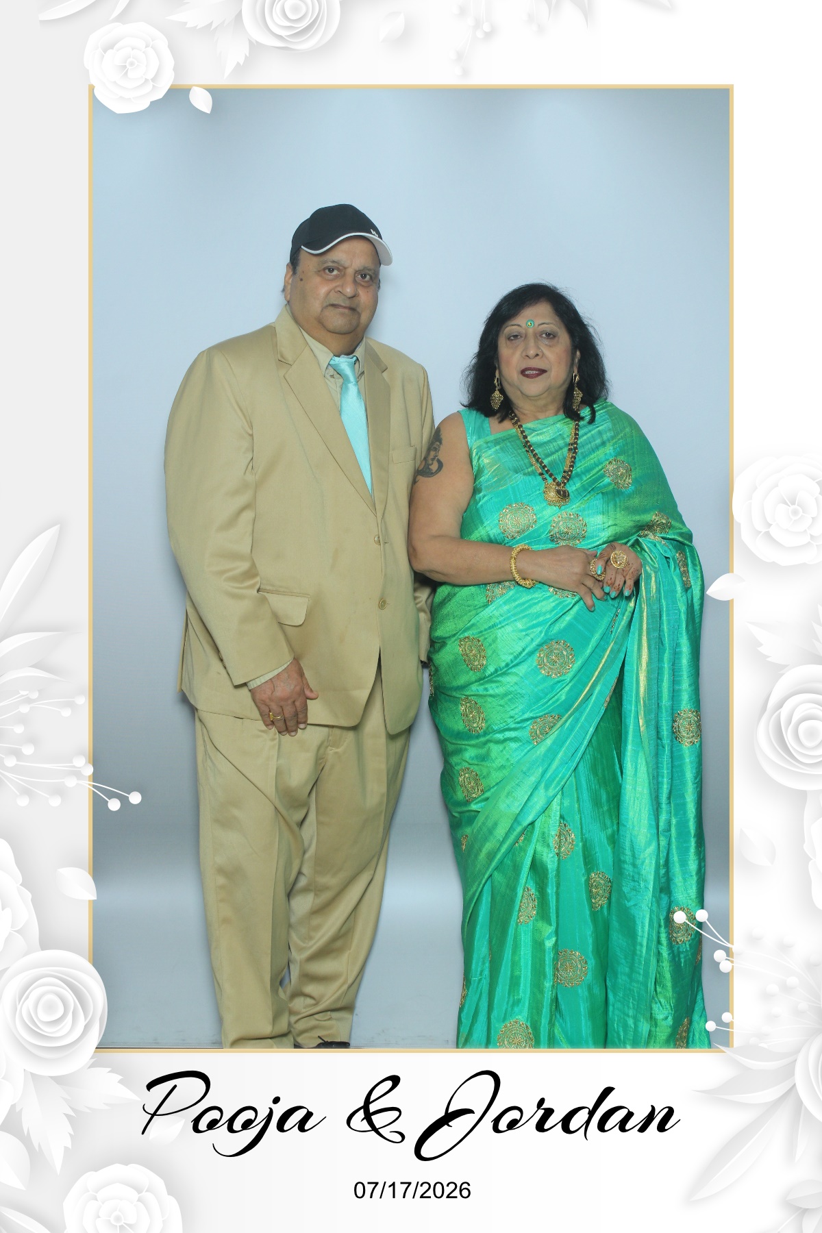 Pooja & Jordan | View more photos from the event at gallery.myselfiemirror.ca/u/romanmyselfiemirrorca/Pooja-Jordan