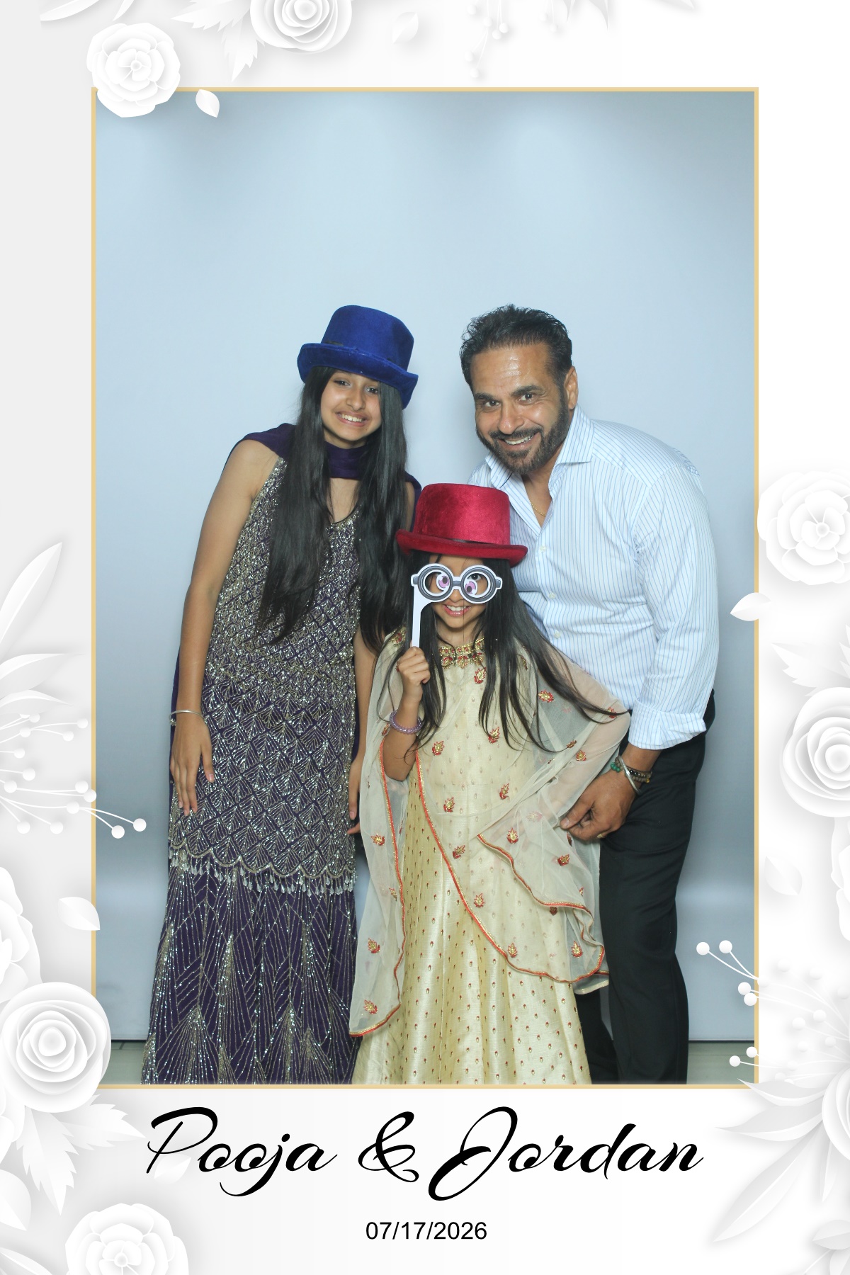 Pooja & Jordan | View more photos from the event at gallery.myselfiemirror.ca/u/romanmyselfiemirrorca/Pooja-Jordan