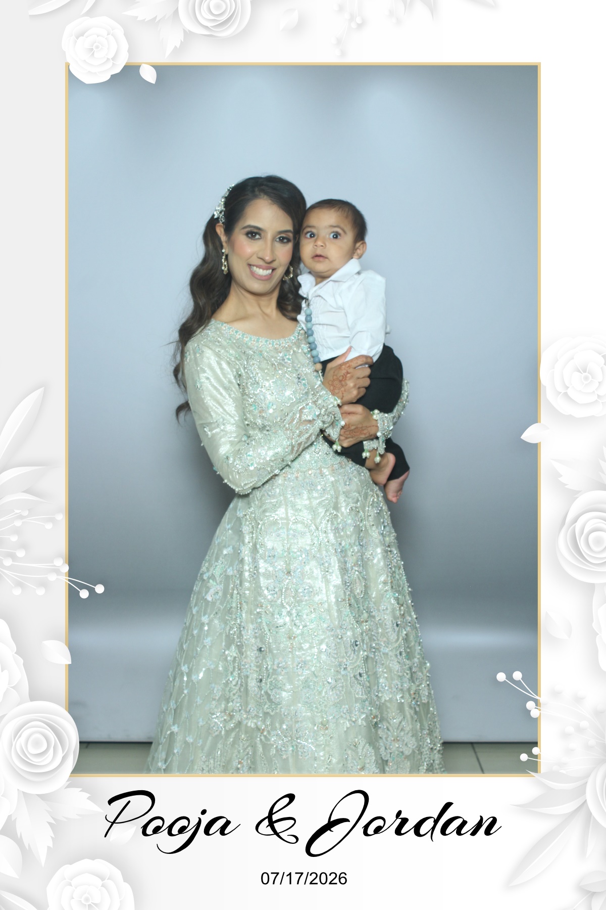 Pooja & Jordan | View more photos from the event at gallery.myselfiemirror.ca/u/romanmyselfiemirrorca/Pooja-Jordan