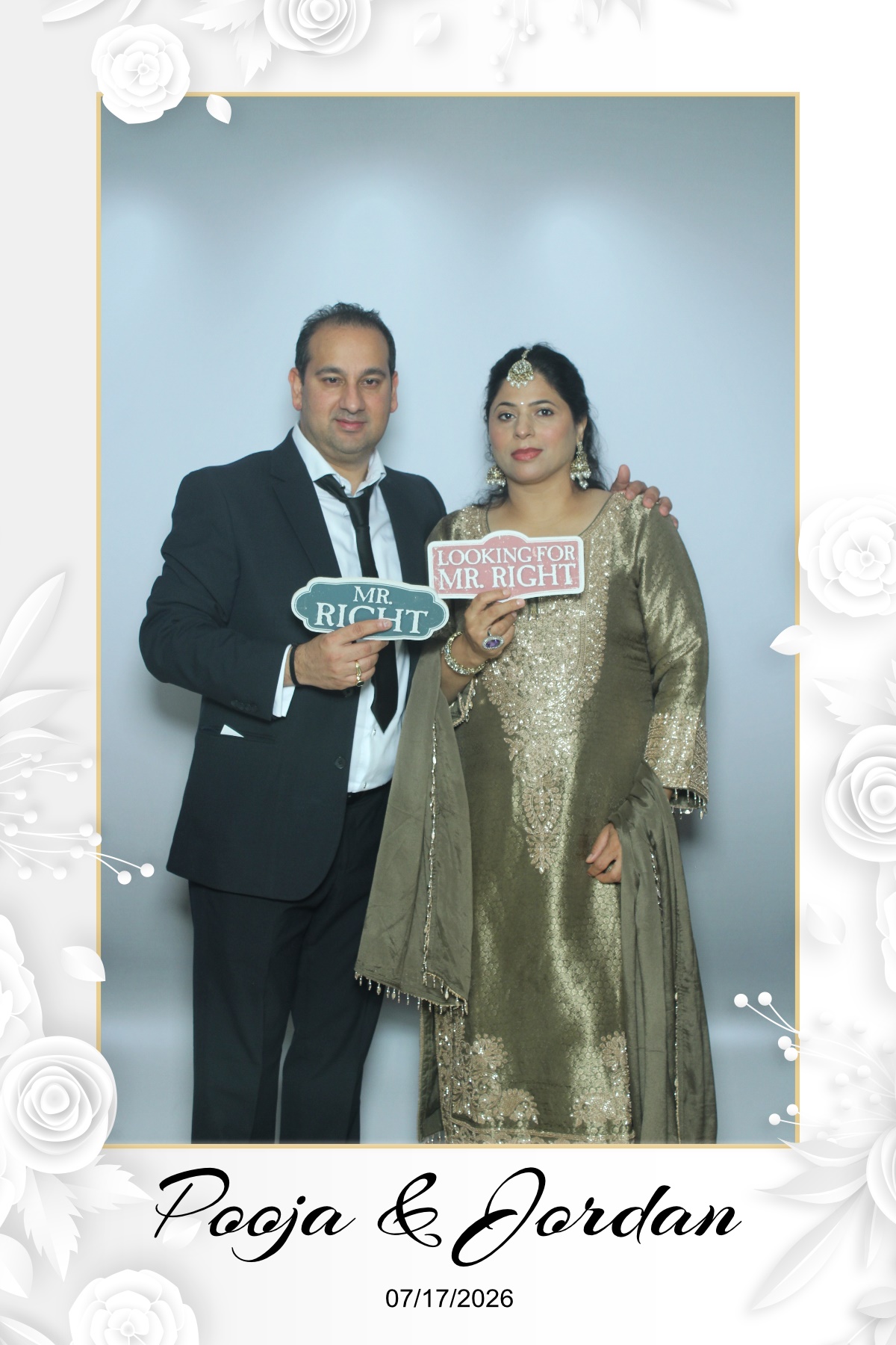 Pooja & Jordan | View more photos from the event at gallery.myselfiemirror.ca/u/romanmyselfiemirrorca/Pooja-Jordan