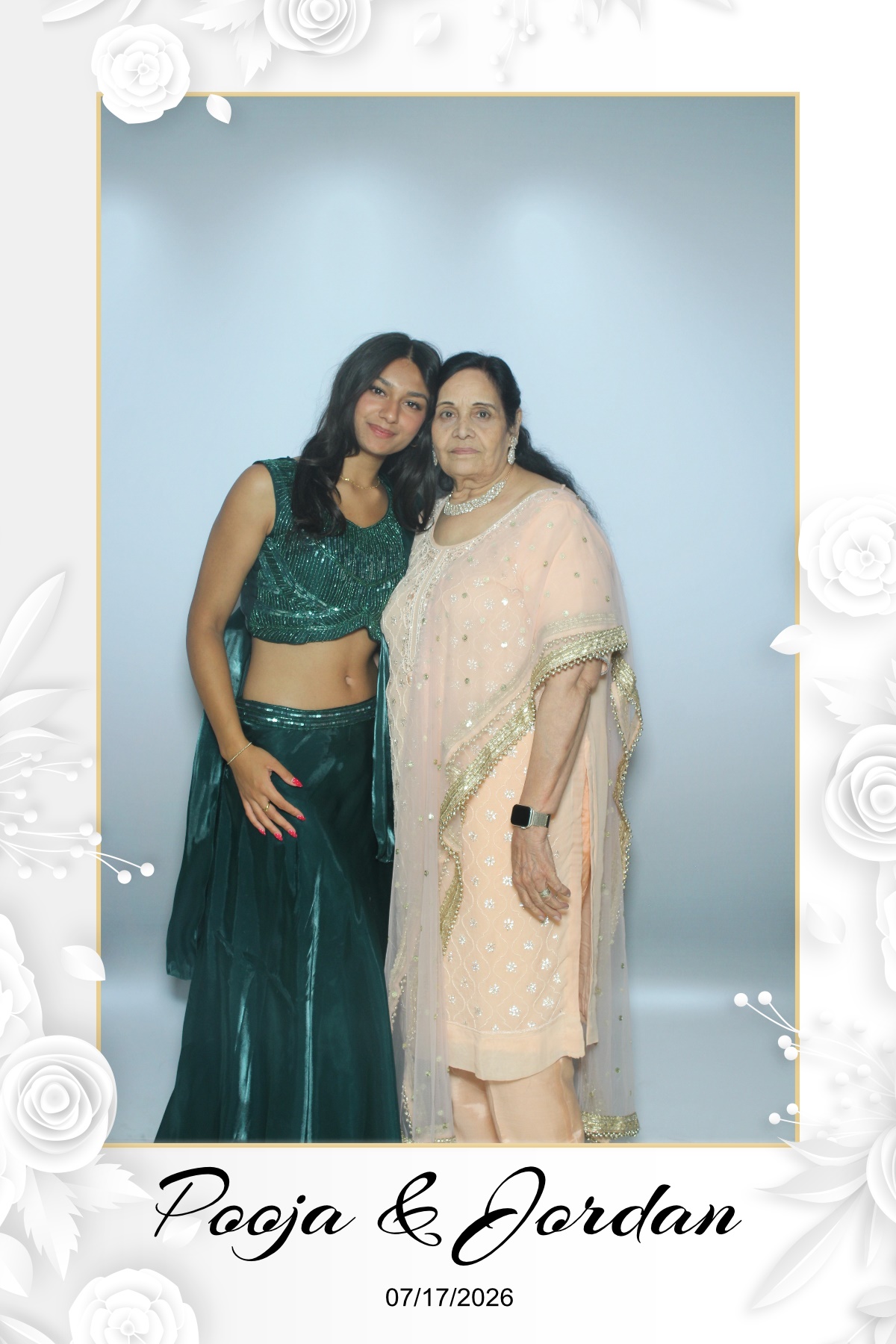 Pooja & Jordan | View more photos from the event at gallery.myselfiemirror.ca/u/romanmyselfiemirrorca/Pooja-Jordan