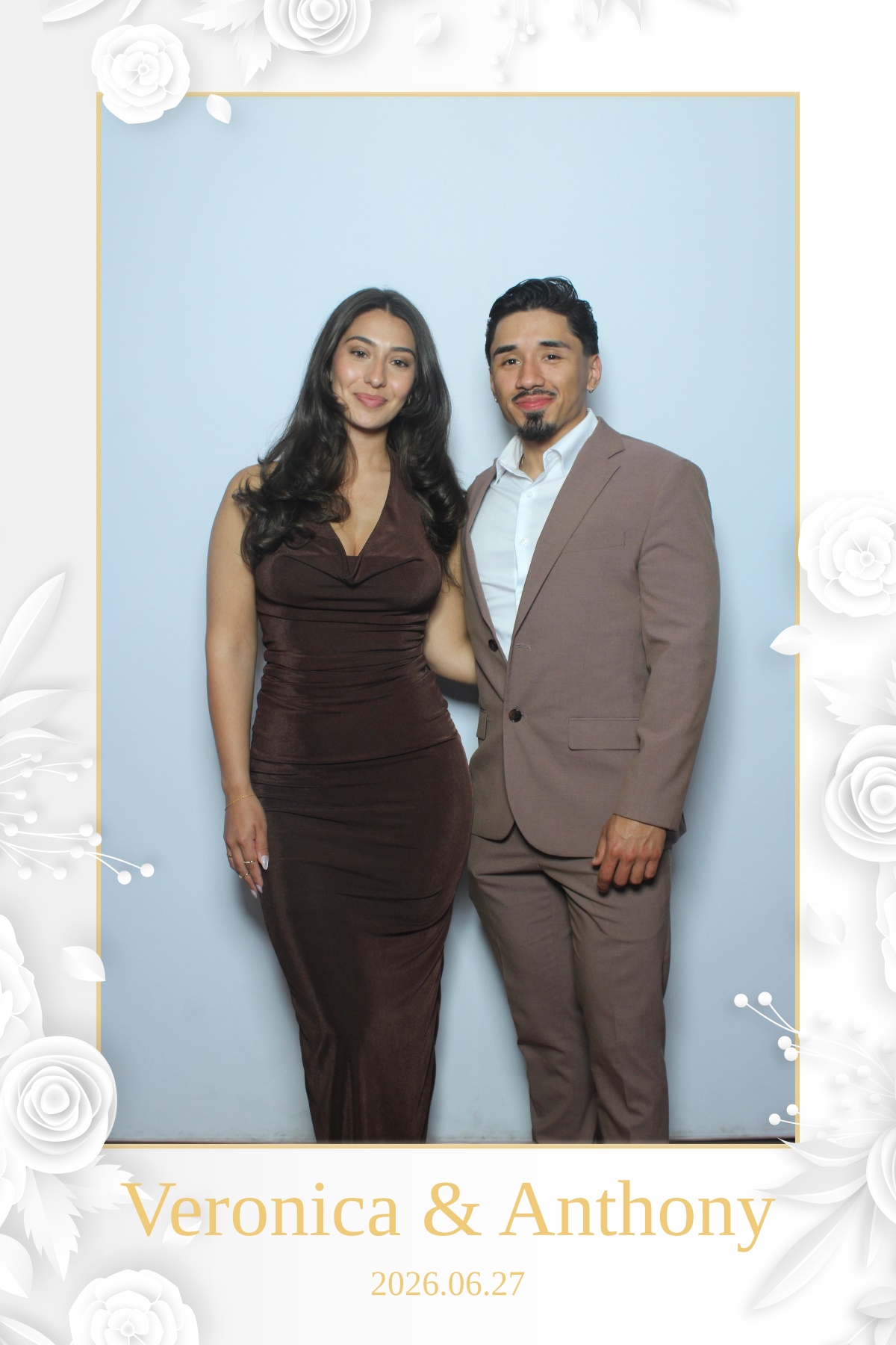Veronica & Anthony | View more photos from the event at gallery.myselfiemirror.ca/u/romanmyselfiemirrorca/Veronica-Anthony