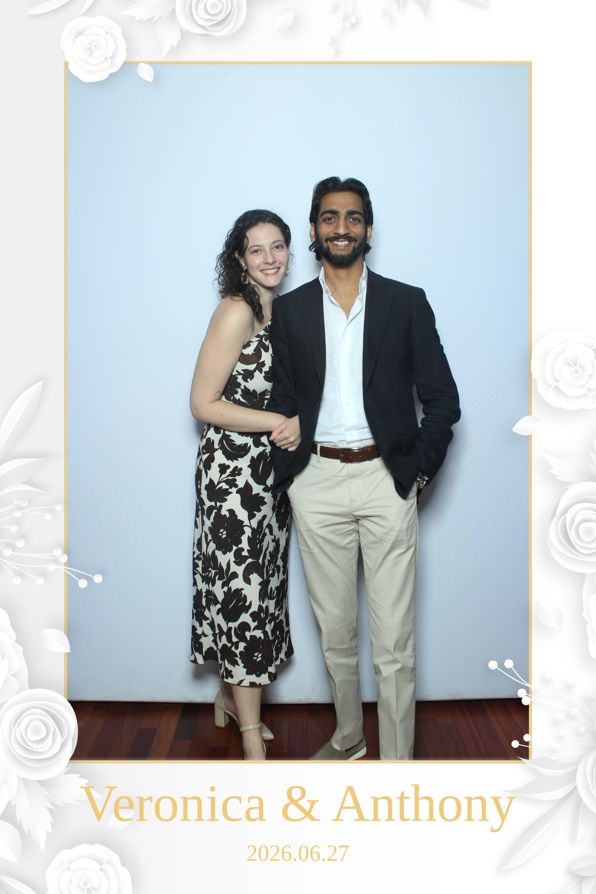 Veronica & Anthony | View more photos from the event at gallery.myselfiemirror.ca/u/romanmyselfiemirrorca/Veronica-Anthony