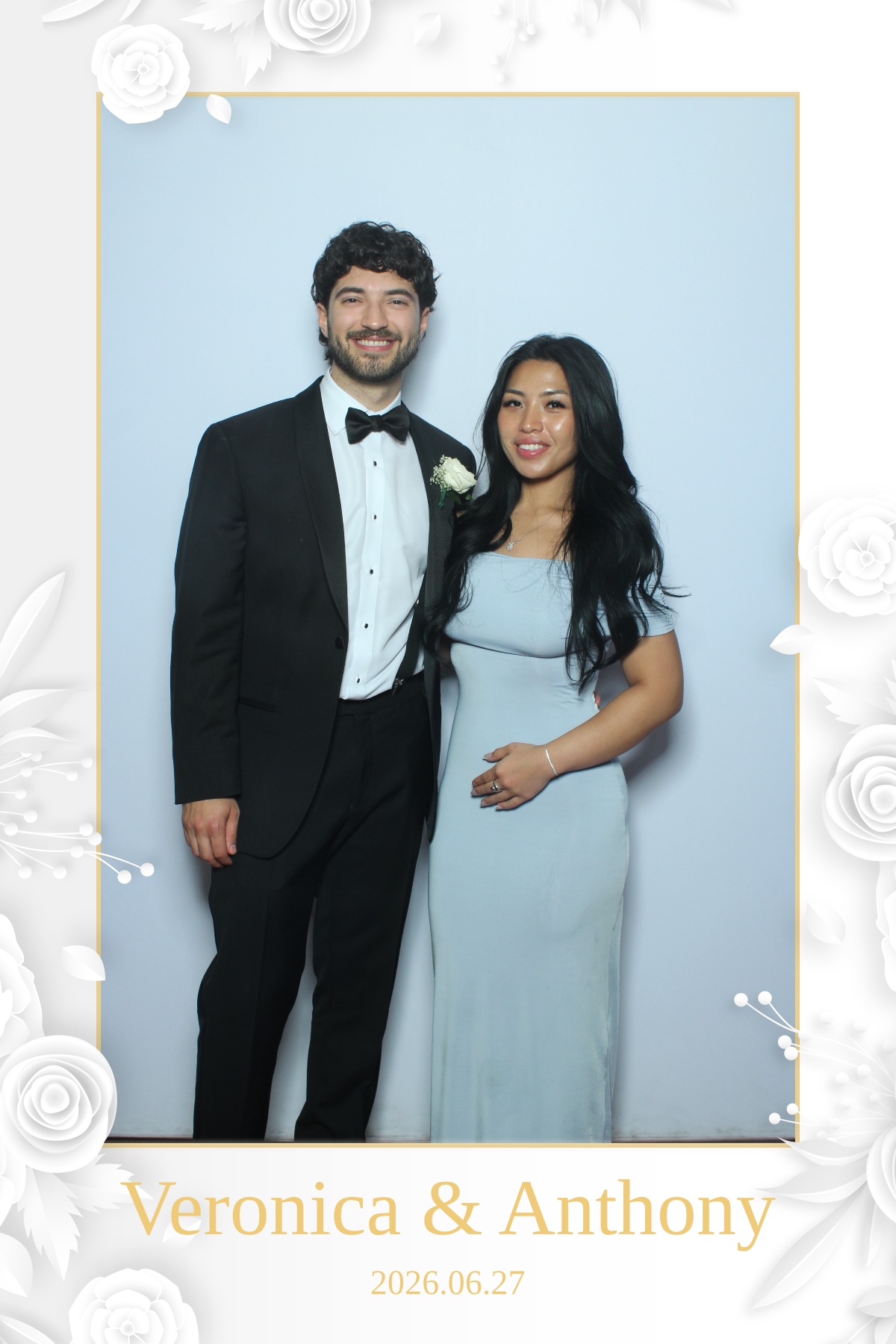 Veronica & Anthony | View more photos from the event at gallery.myselfiemirror.ca/u/romanmyselfiemirrorca/Veronica-Anthony