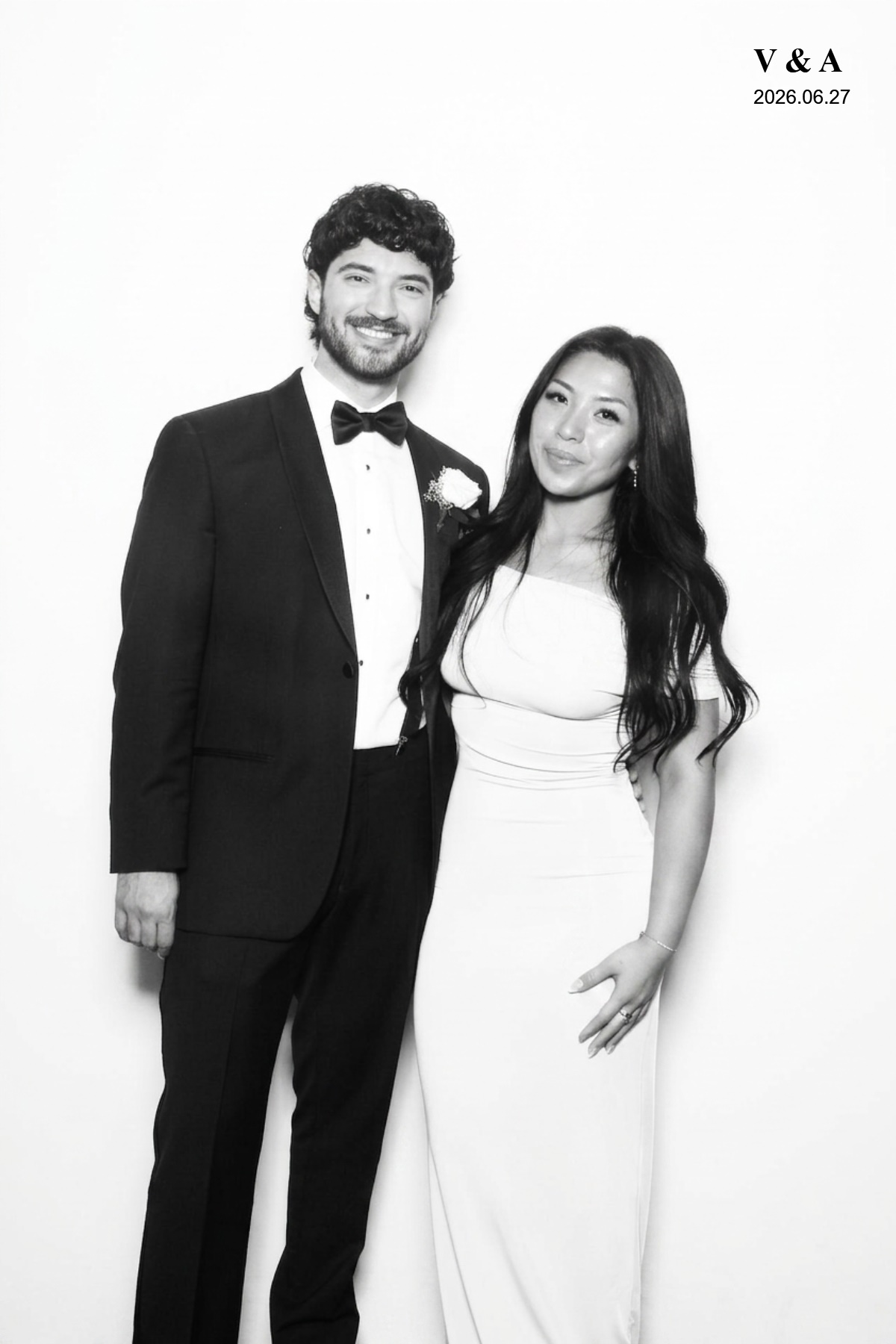 Veronica & Anthony | View more photos from the event at gallery.myselfiemirror.ca/u/romanmyselfiemirrorca/Veronica-Anthony