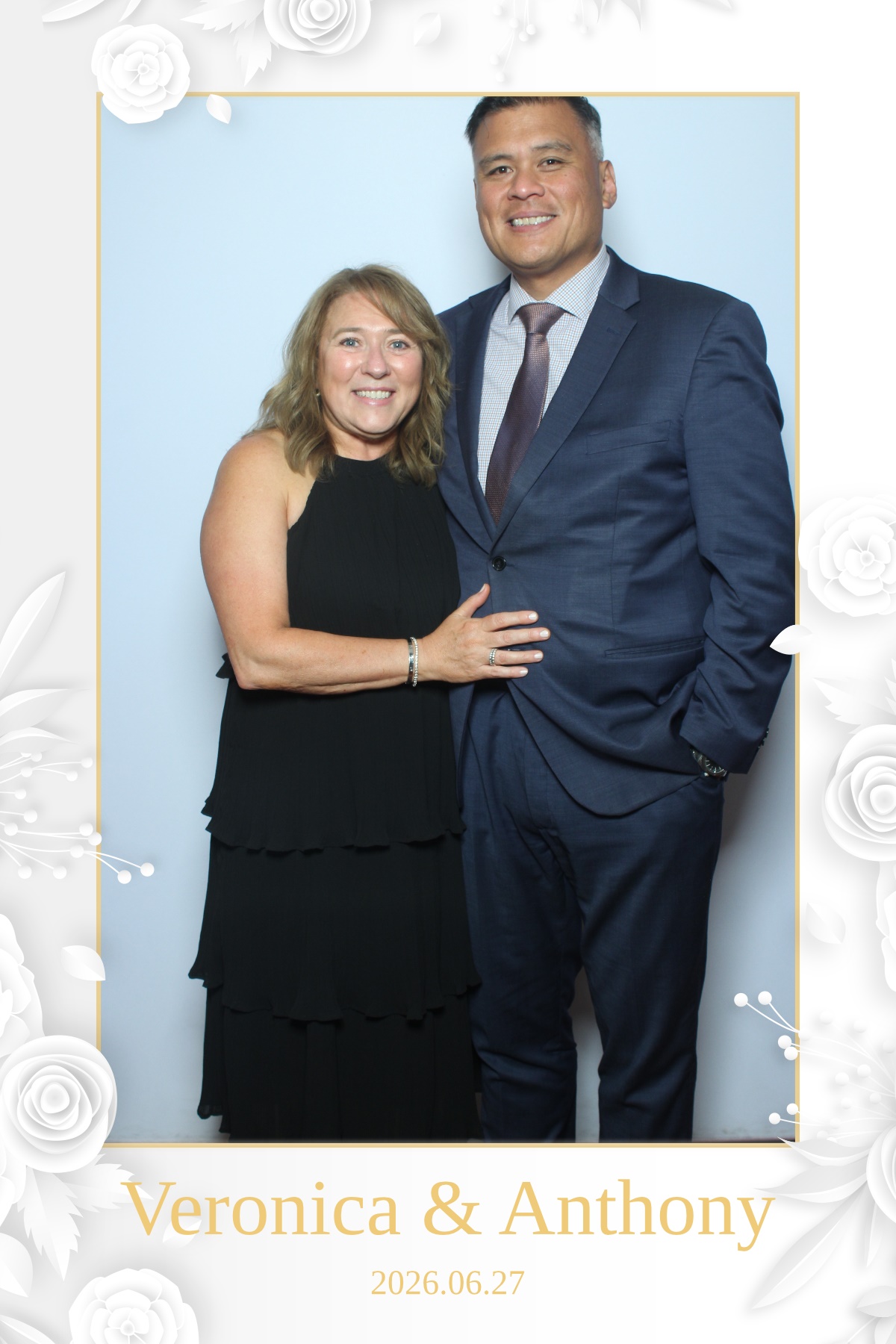 Veronica & Anthony | View more photos from the event at gallery.myselfiemirror.ca/u/romanmyselfiemirrorca/Veronica-Anthony