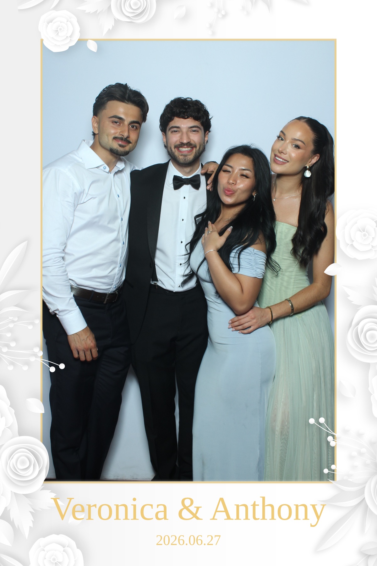 Veronica & Anthony | View more photos from the event at gallery.myselfiemirror.ca/u/romanmyselfiemirrorca/Veronica-Anthony