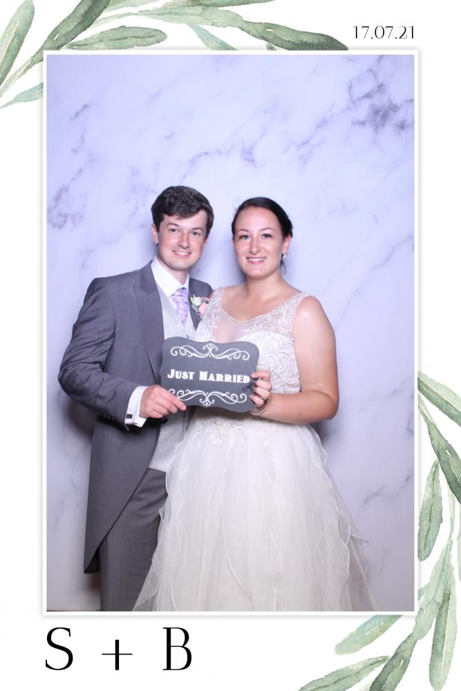 Magic Mirror Photo Booth Hire Coombe Lodge Blagdon, Bristol
